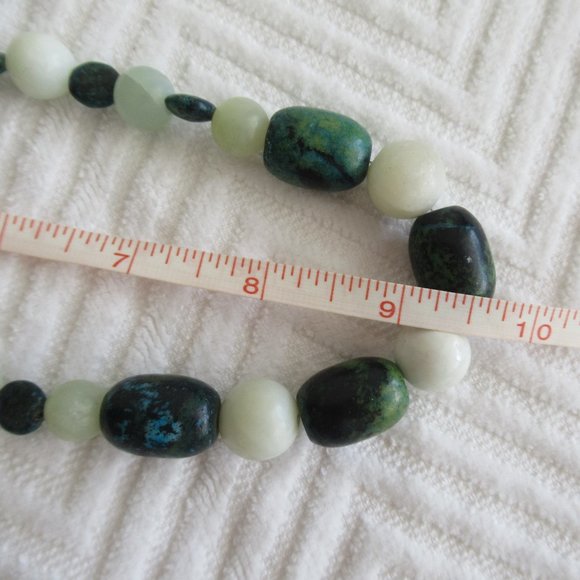 BEAUTIFUL MARBLED GREEN GRADUATED BEADS NECKLACE 90 grs 20.5 Long - Picture 6 of 7